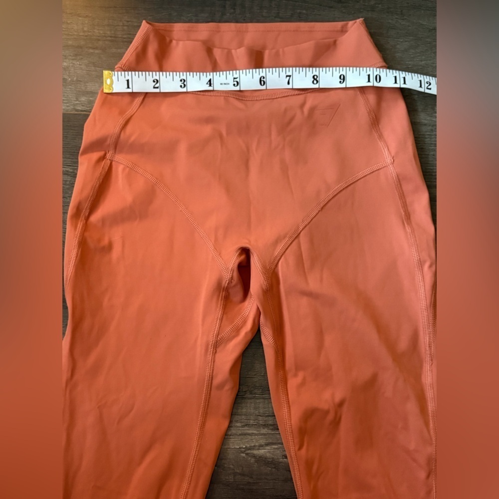 Gymshark Coral High-Waisted Leggings - Picture 4 of 5